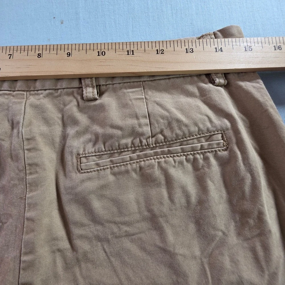 Old Navy Ultimate Slim Chino Shorts Mens 29 Basswood Brown Tan 152341-04